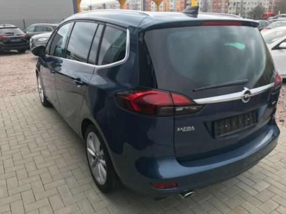 Продам Opel Zafira C Tourer 2016 года в Киеве