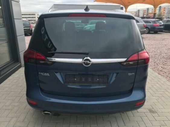 Продам Opel Zafira C Tourer 2016 года в Киеве