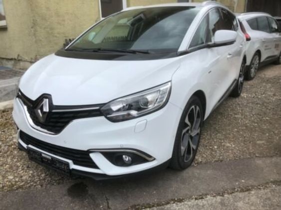Продам Renault Grand Scenic IV 2018 года в Киеве