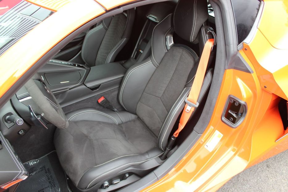 Продам Chevrolet Corvette 3LT 2021 года в Киеве
