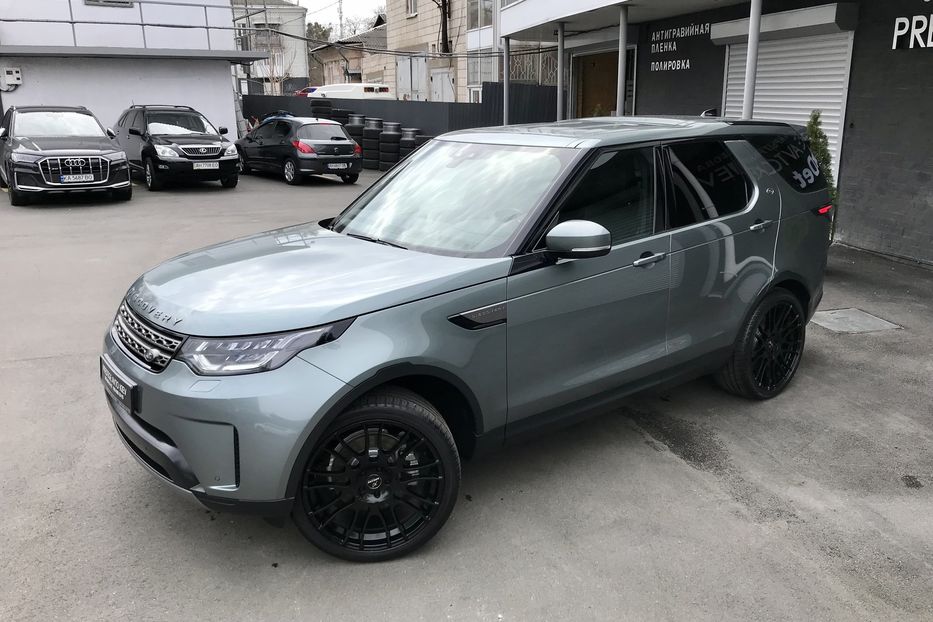 Продам Land Rover Discovery 3.0D SE 2017 года в Киеве