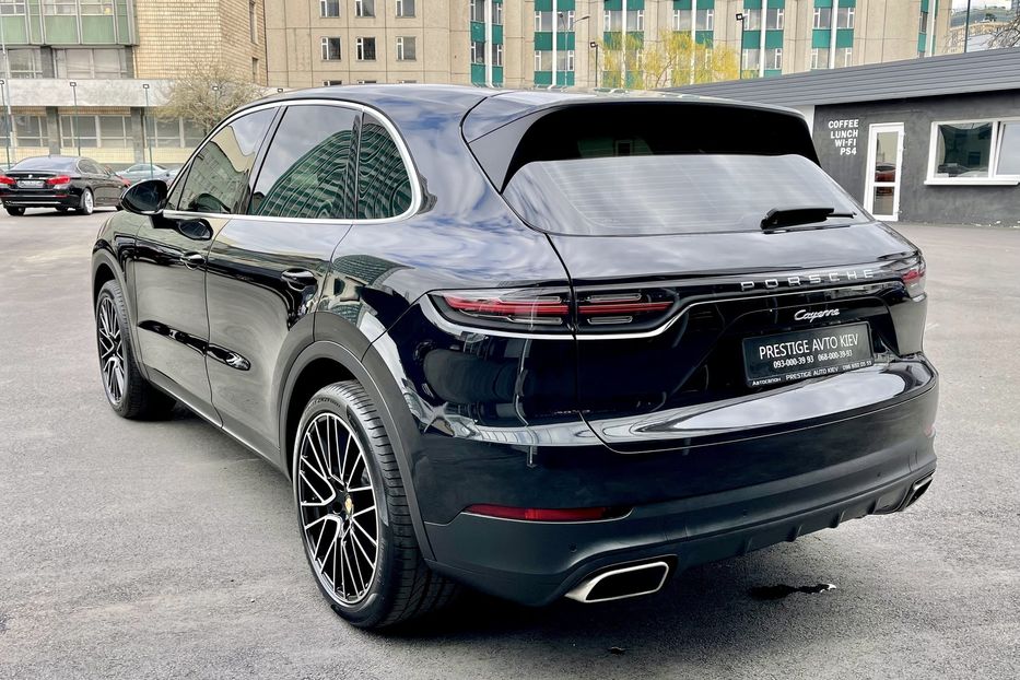 Продам Porsche Cayenne 2018 года в Киеве