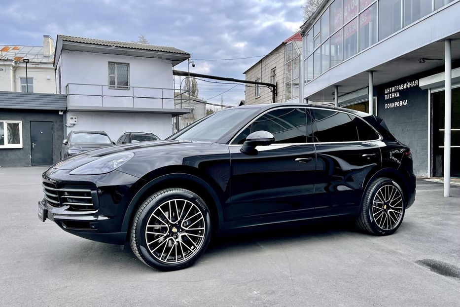 Продам Porsche Cayenne 2018 года в Киеве