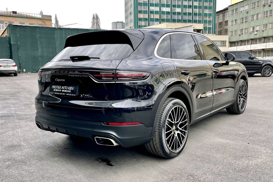 Продам Porsche Cayenne 2018 года в Киеве