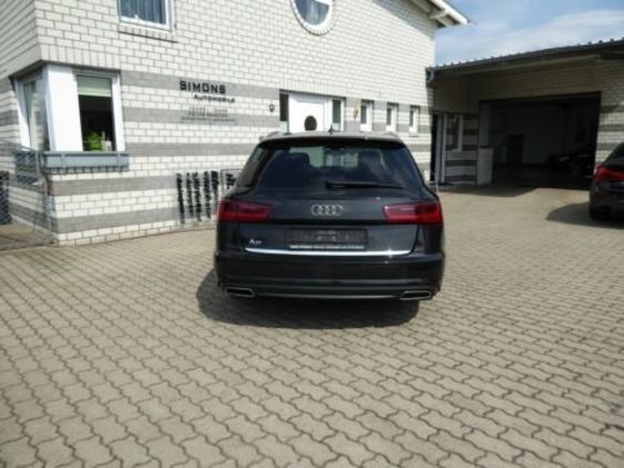 Продам Audi A6 Avant 3.0 TDI 2015 года в Киеве