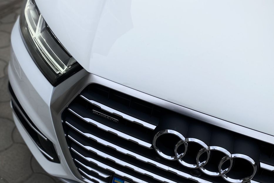Продам Audi Q7 PREMIUM PLUS 2019 года в Черновцах