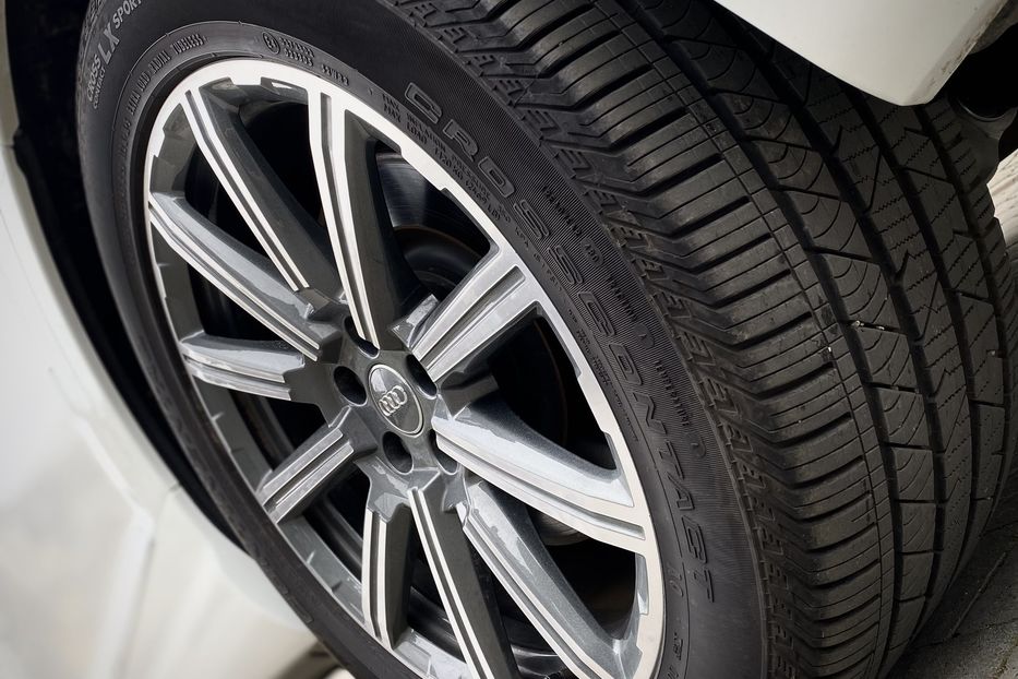 Продам Audi Q7 PREMIUM PLUS 2019 года в Черновцах