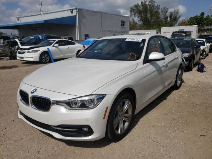 Продам BMW 328 2016 года в Киеве