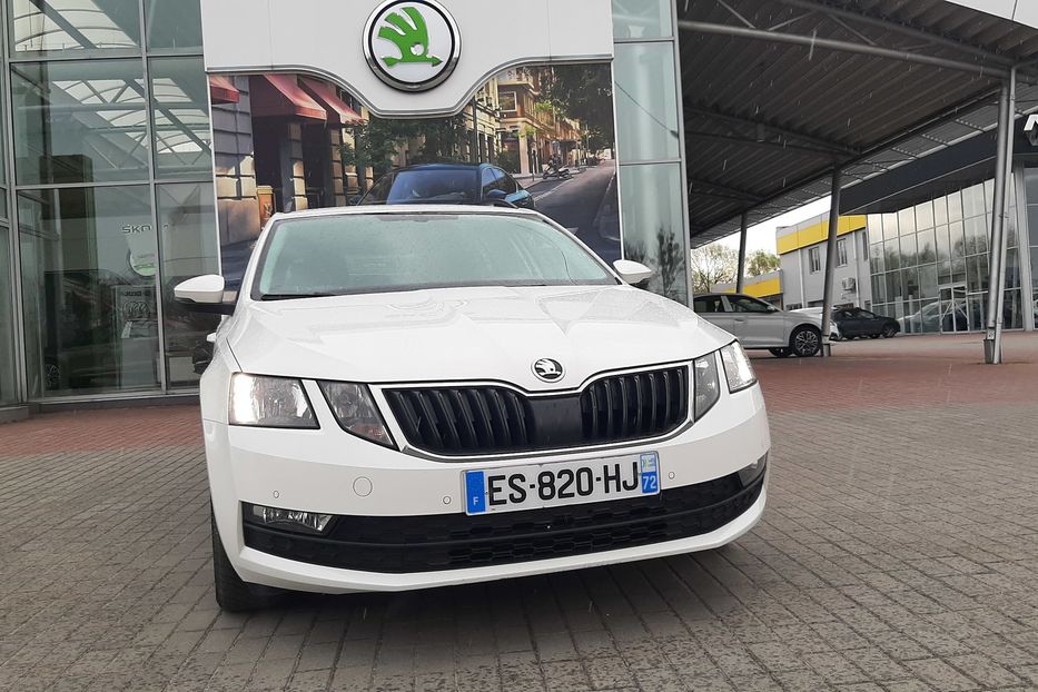 Продам Skoda Octavia A7 Automat В РІДНІЙ ФАРБІ в Львів 2018 года в Львове