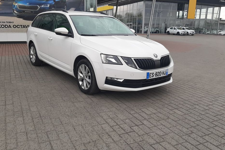 Продам Skoda Octavia A7 Automat В РІДНІЙ ФАРБІ в Львів 2018 года в Львове