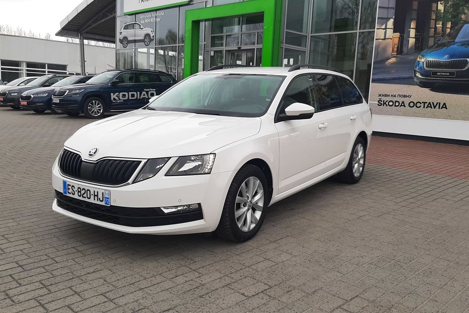 Продам Skoda Octavia A7 Automat В РІДНІЙ ФАРБІ в Львів 2018 года в Львове