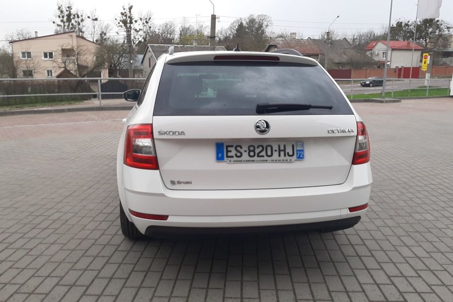 Продам Skoda Octavia A7 Automat В РІДНІЙ ФАРБІ в Львів 2018 года в Львове