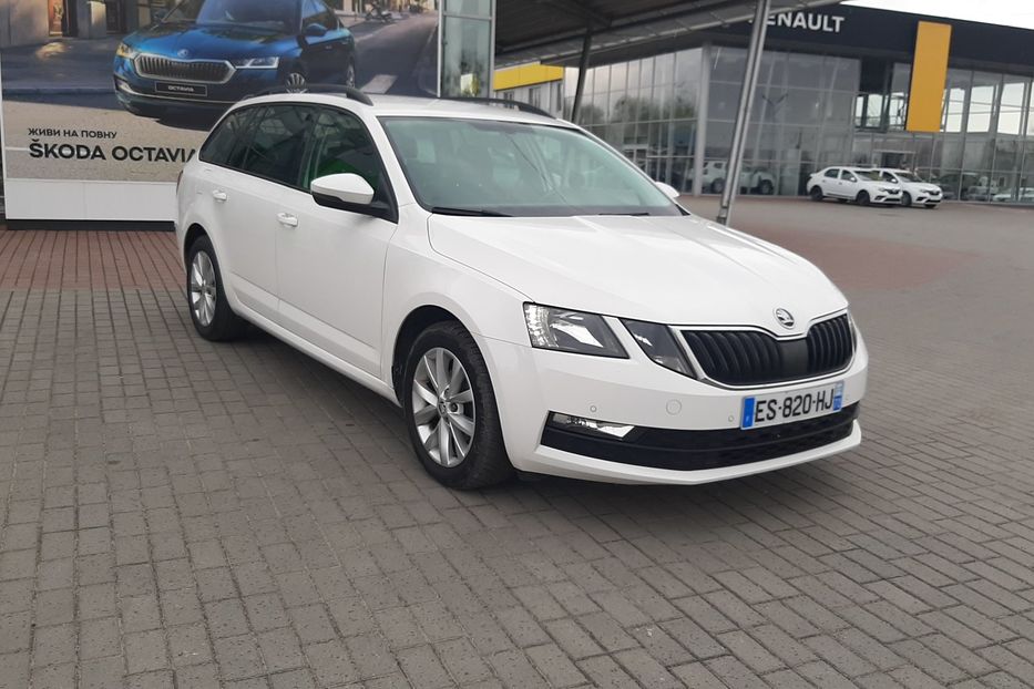 Продам Skoda Octavia A7 Automat В РІДНІЙ ФАРБІ в Львів 2018 года в Львове