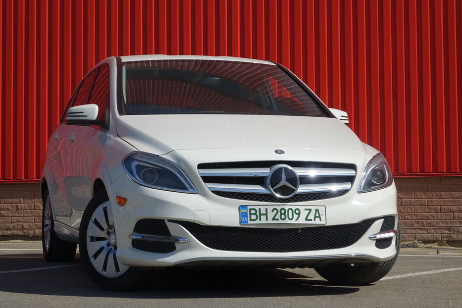 Продам Mercedes-Benz B-Class 250 2015 года в Одессе