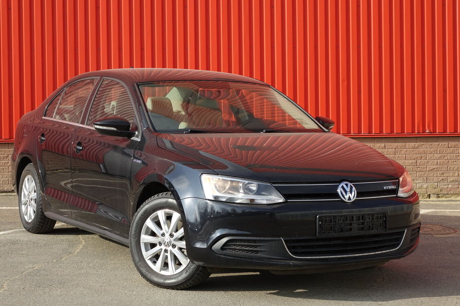 Продам Volkswagen Jetta HYBRIDE 2014 года в Одессе