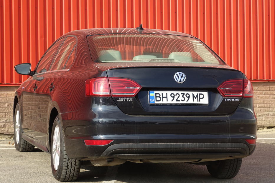 Продам Volkswagen Jetta HYBRIDE 2014 года в Одессе