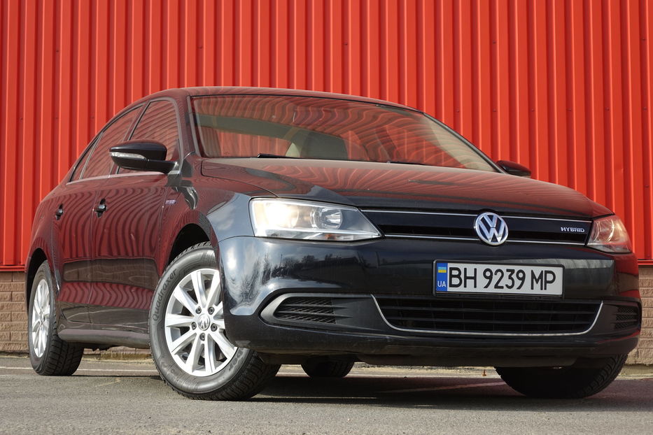 Продам Volkswagen Jetta HYBRIDE 2014 года в Одессе