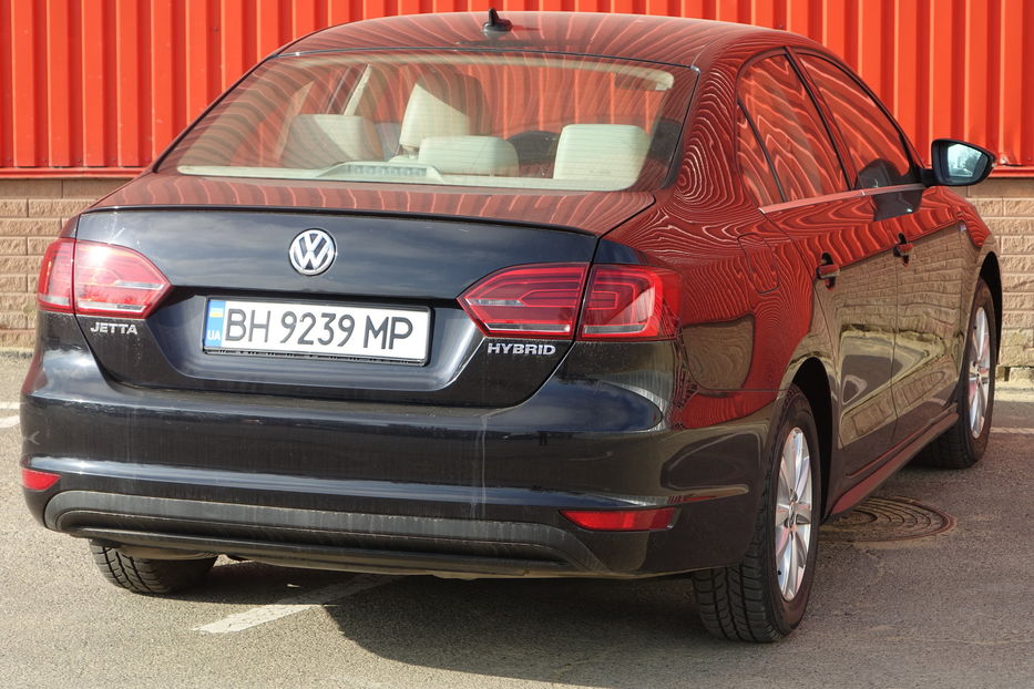 Продам Volkswagen Jetta HYBRIDE 2014 года в Одессе