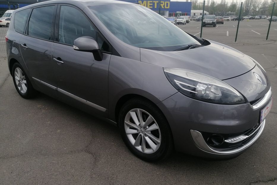 Продам Renault Grand Scenic 2012 года в Одессе