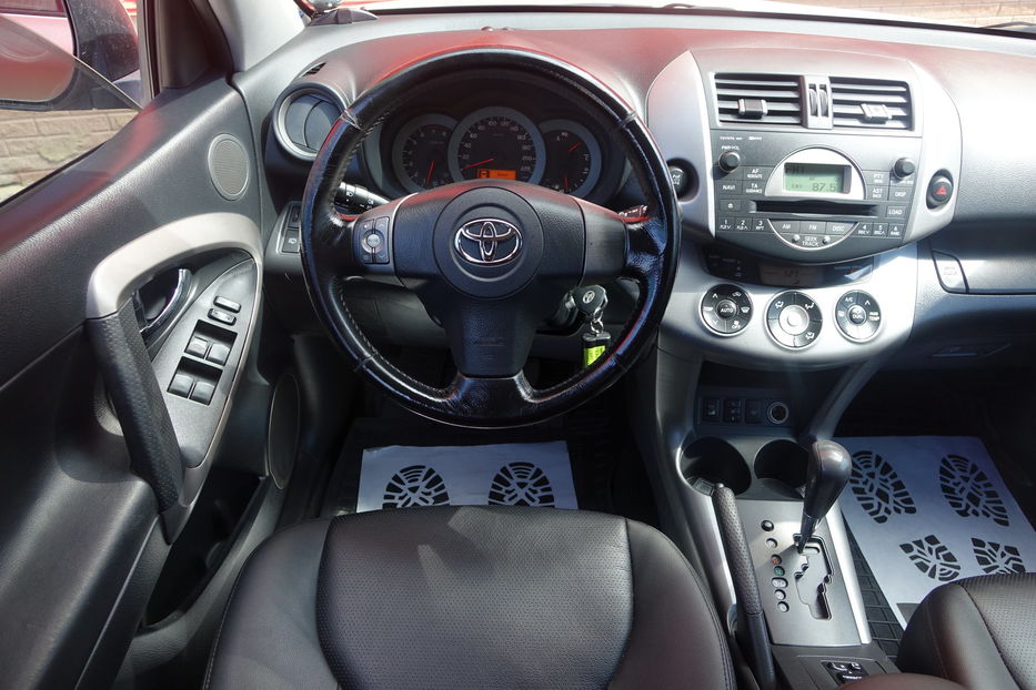 Продам Toyota Rav 4 2007 года в Одессе