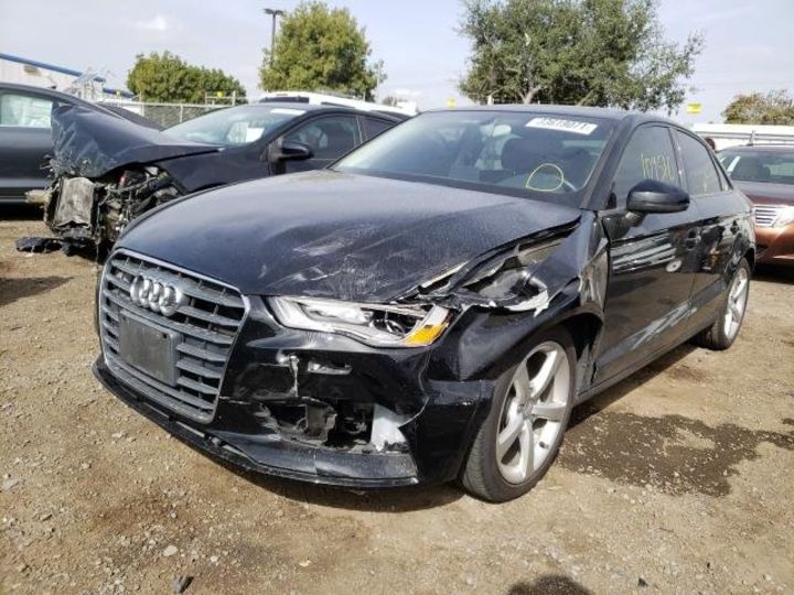 Продам Audi A3 PREMIUM 2015 года в Киеве