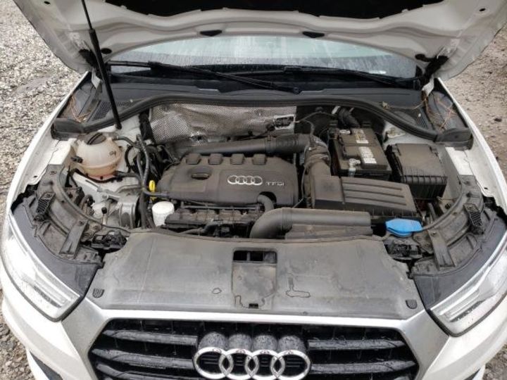 Продам Audi Q3 PREMIUM 2017 года в Киеве