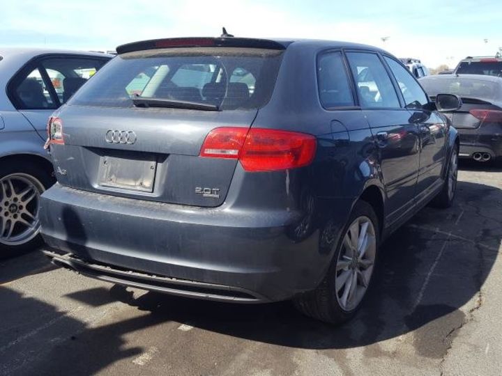 Продам Audi A3 PREMIUM 2011 года в Киеве