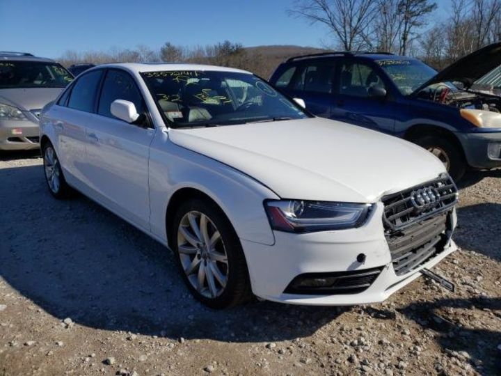 Продам Audi A4 PREMIUM Plus  2013 года в Киеве