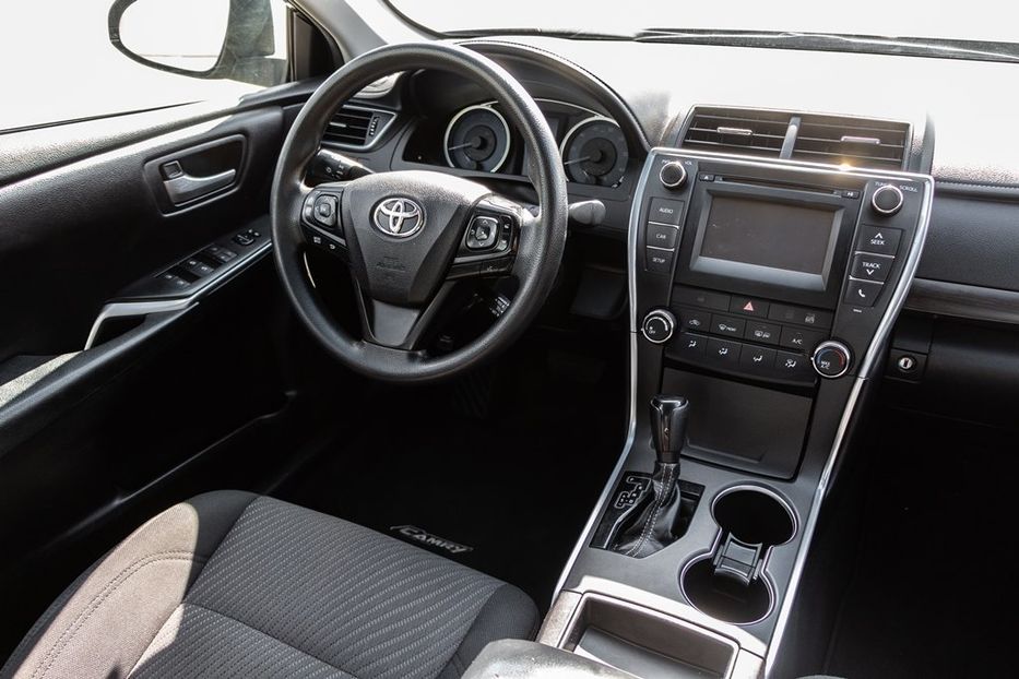 Продам Toyota Camry 2016 года в Днепре