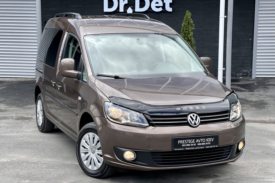 Продам Volkswagen Caddy пасс. Passenger  2014 года в Киеве