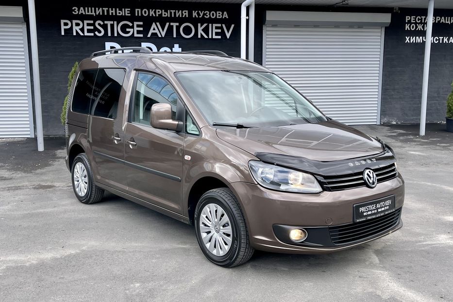 Продам Volkswagen Caddy пасс. Passenger  2014 года в Киеве