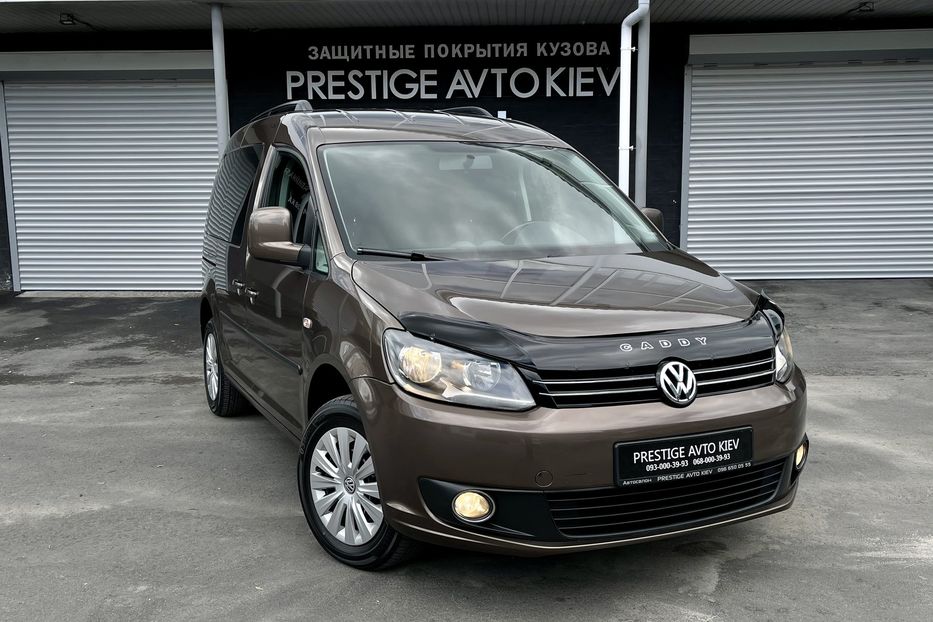 Продам Volkswagen Caddy пасс. Passenger  2014 года в Киеве