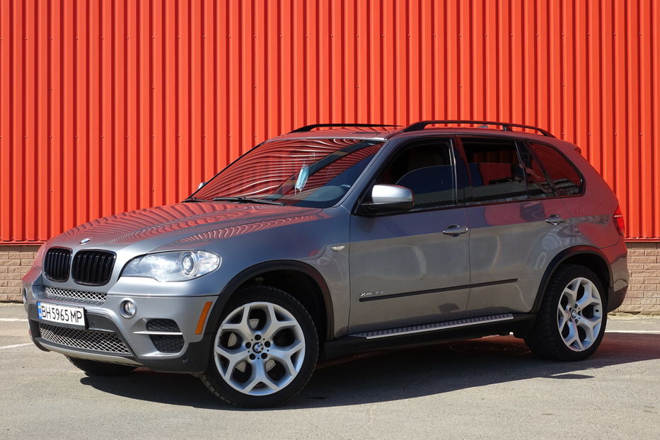 Продам BMW X5 XDRIVE 7mest 2013 года в Одессе