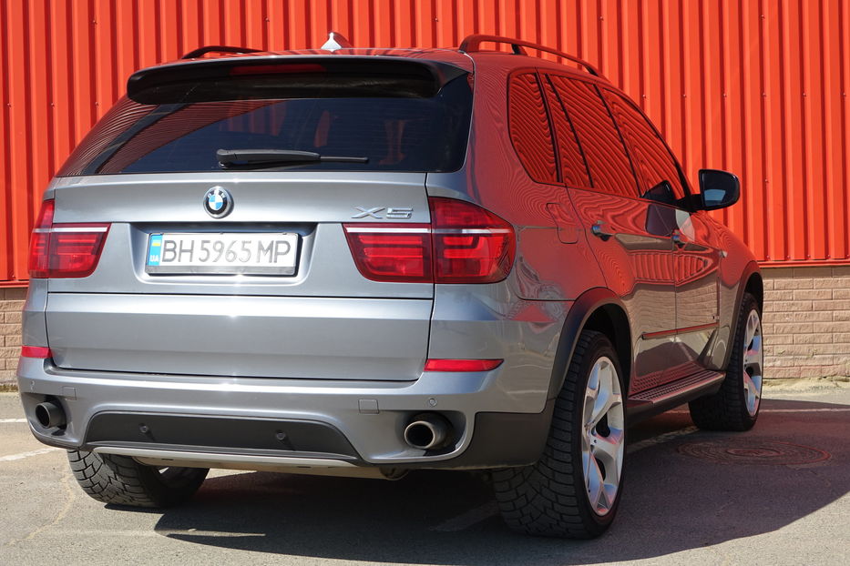 Продам BMW X5 XDRIVE 7mest 2013 года в Одессе