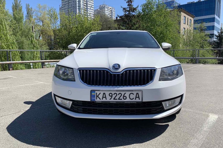 Продам Skoda Octavia Ambition 2015 года в Киеве