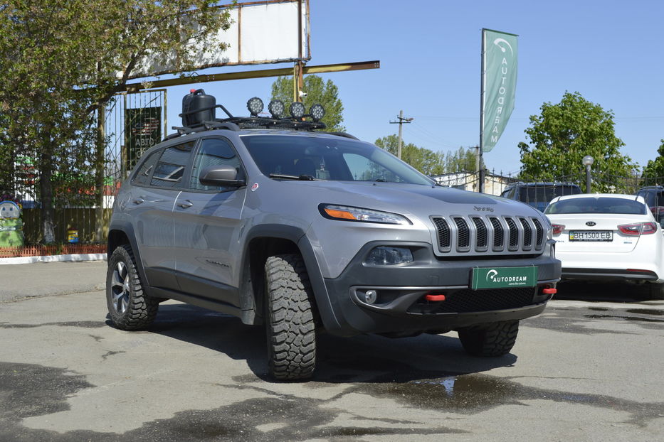 Продам Jeep Cherokee  Trailhawk  2013 года в Одессе