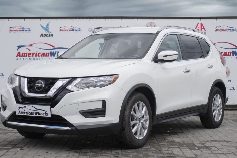 Продам Nissan Rogue SV 2018 года в Черновцах