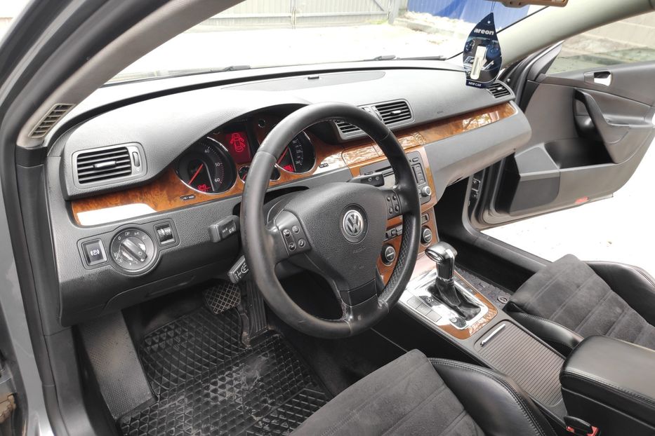 Продам Volkswagen Passat B6 2006 года в Николаеве