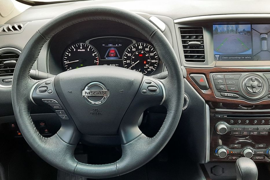 Продам Nissan Pathfinder V6 7mest 2015 года в Николаеве