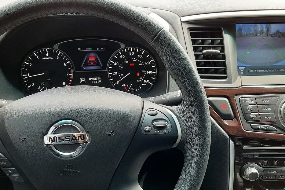 Продам Nissan Pathfinder V6 7mest 2015 года в Николаеве