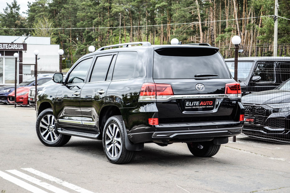 Продам Toyota Land Cruiser 200 ARMORED RIDA 2017 года в Киеве