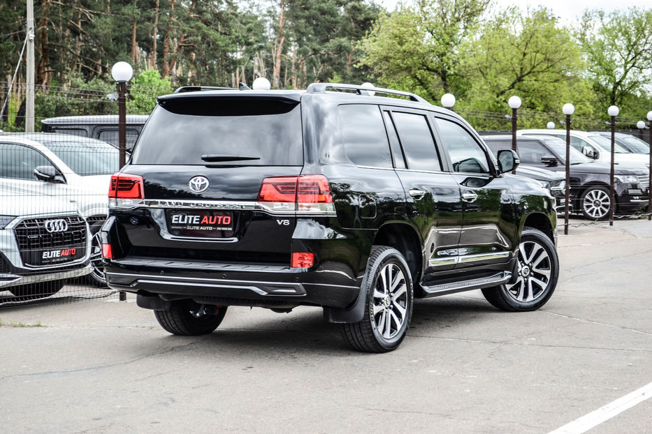 Продам Toyota Land Cruiser 200 ARMORED RIDA 2017 года в Киеве