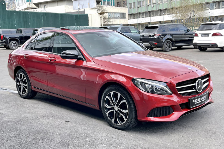 Продам Mercedes-Benz C-Class 220d 4MATIC 2017 года в Киеве