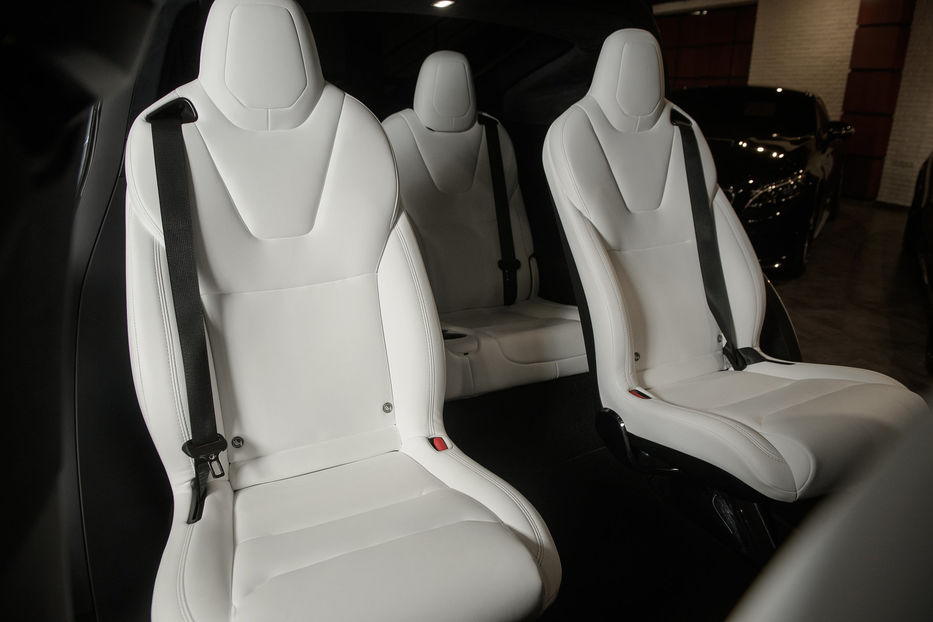 Продам Tesla Model X Perfomance DualMotor 2020 года в Одессе