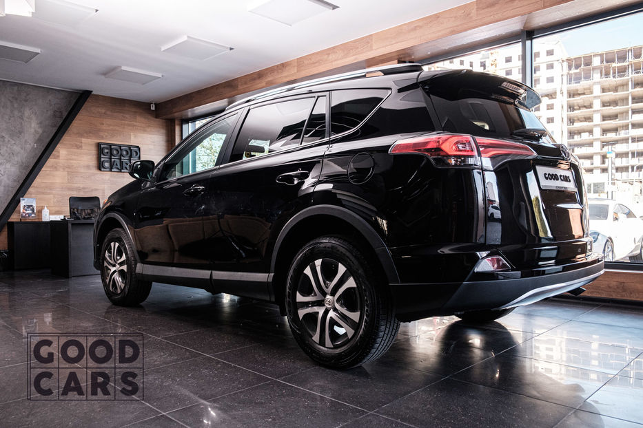 Продам Toyota Rav 4 LE 2016 года в Одессе