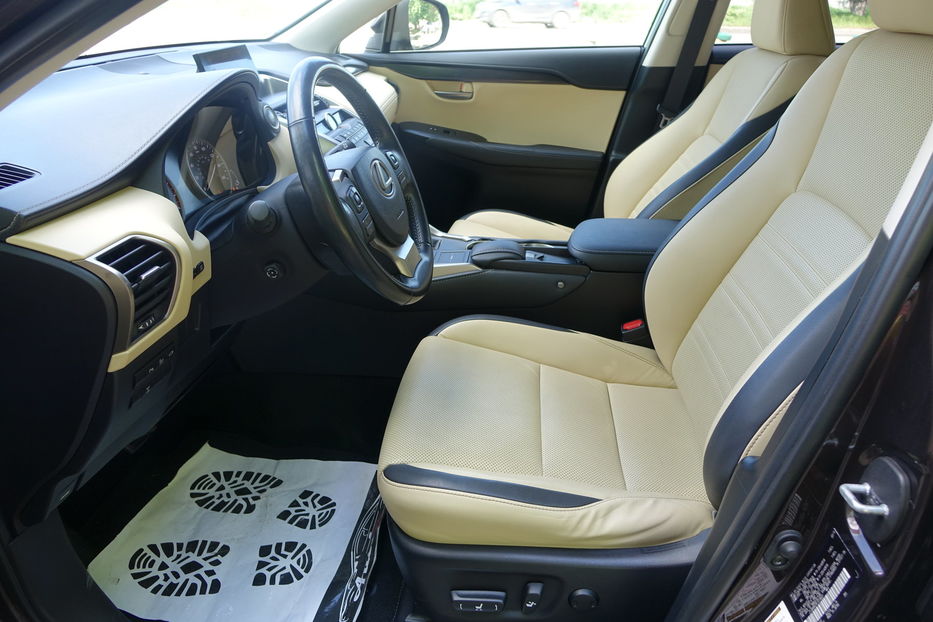 Продам Lexus NX 200 AWD 2015 года в Одессе