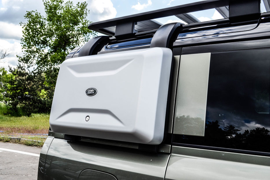 Продам Land Rover Defender First Edition  2020 года в Киеве