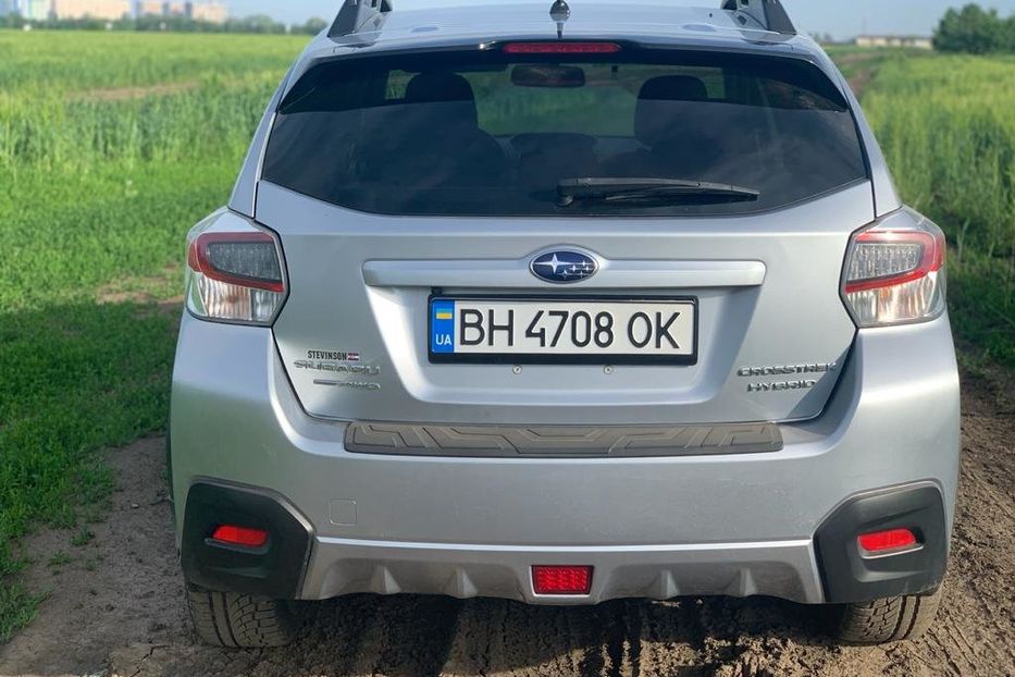 Продам Subaru XV Crosstrek Hybrid 2016 года в Одессе