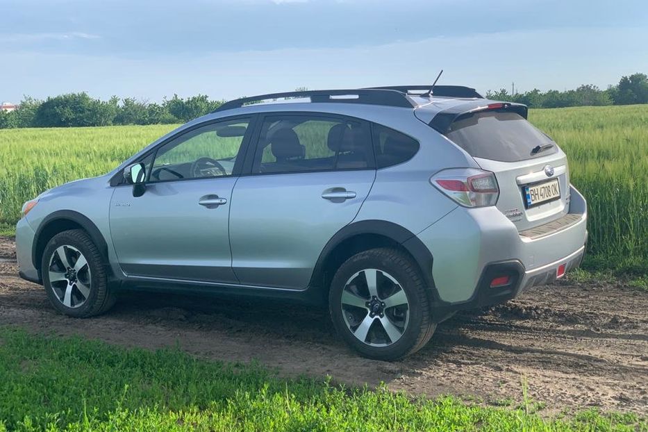 Продам Subaru XV Crosstrek Hybrid 2016 года в Одессе