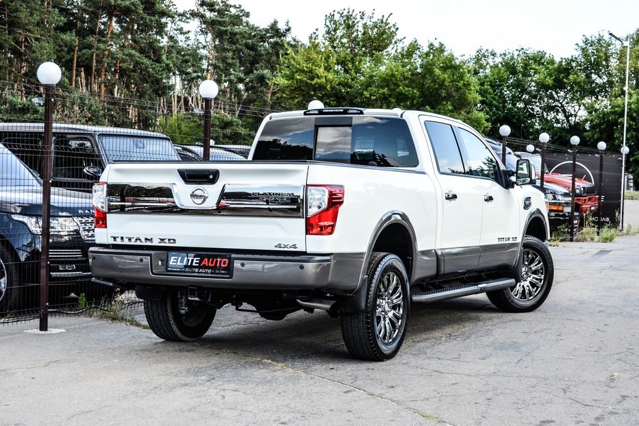 Продам Nissan Titan Platinum Reserve 2019 года в Киеве